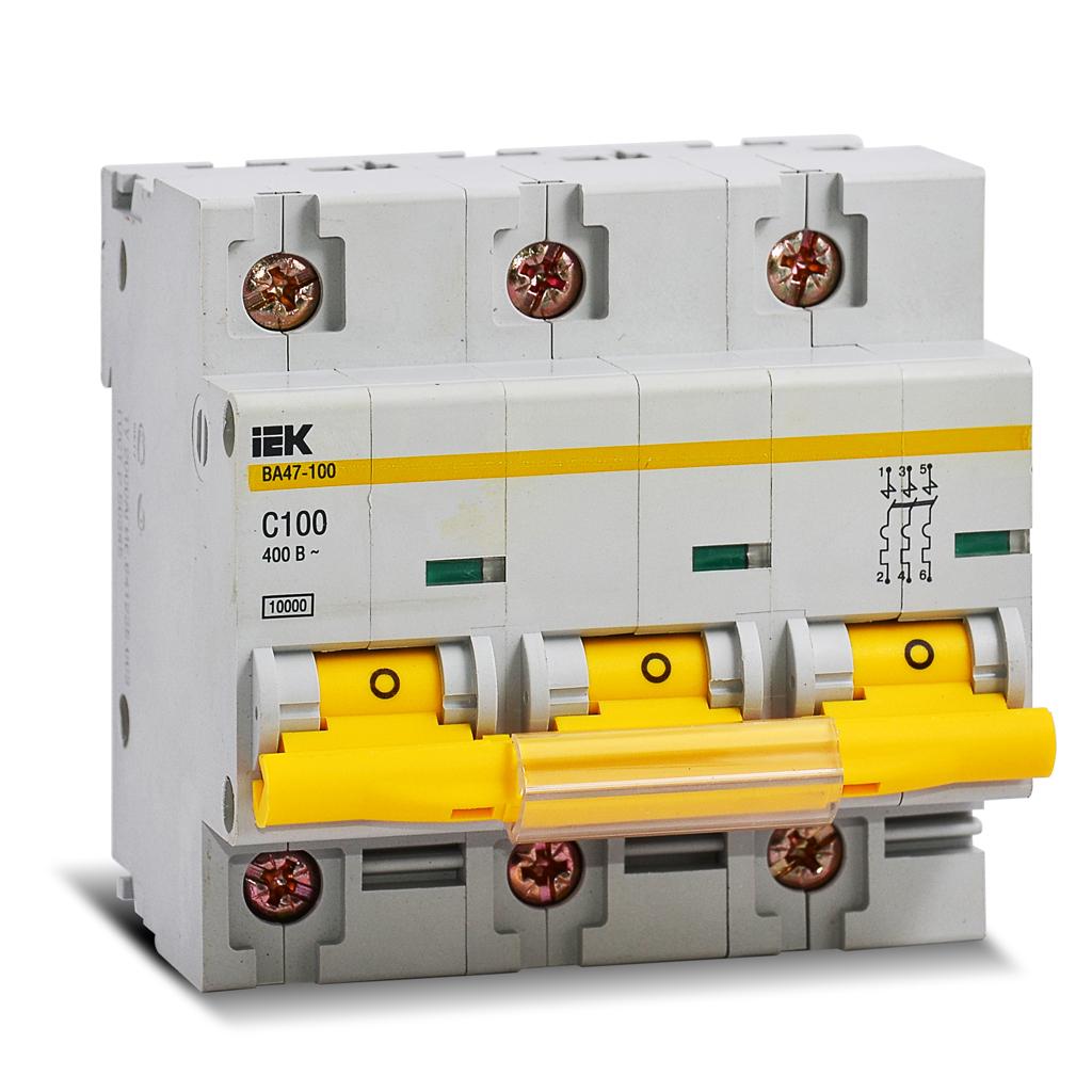 avtomaticheskiy vykluchatel